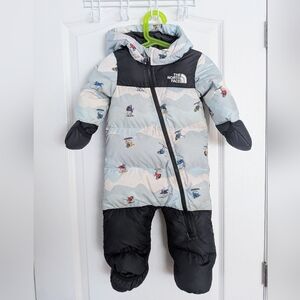 The North Face Nuptse One Piece Snowsuit 700 Goose FilI Down 12-18 mths